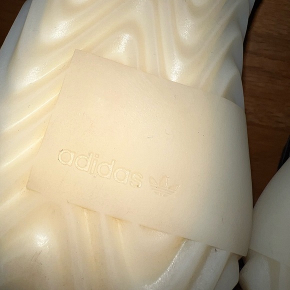 Adidas Sobakov Carbon Grey CG6770 Sneakers Mens Sz 5 Wmns Sz 6 EUC - Picture 10 of 12